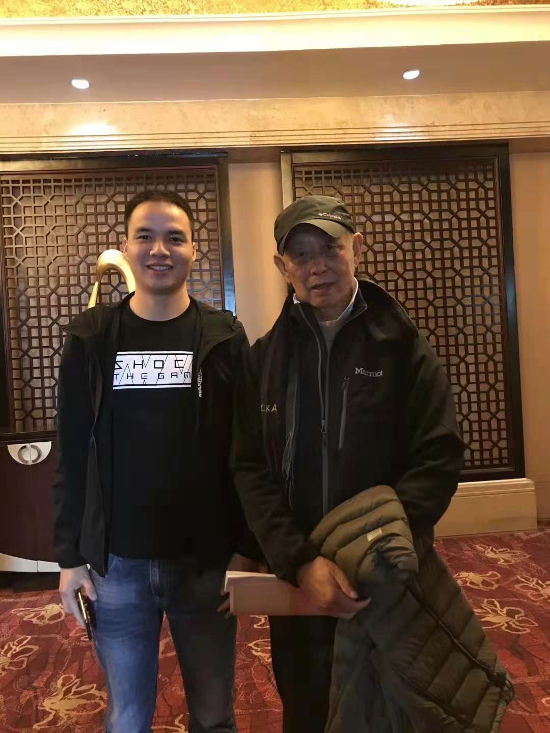教练和武术家合影